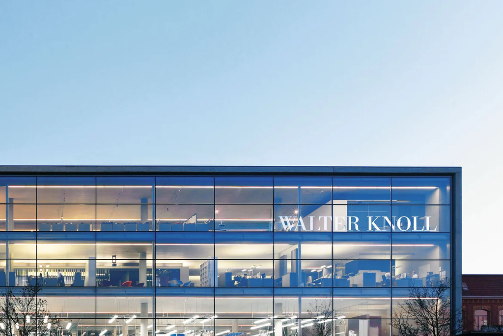 Walter Knoll new start in Singapore with Royal Interiors