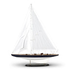 J Yacht