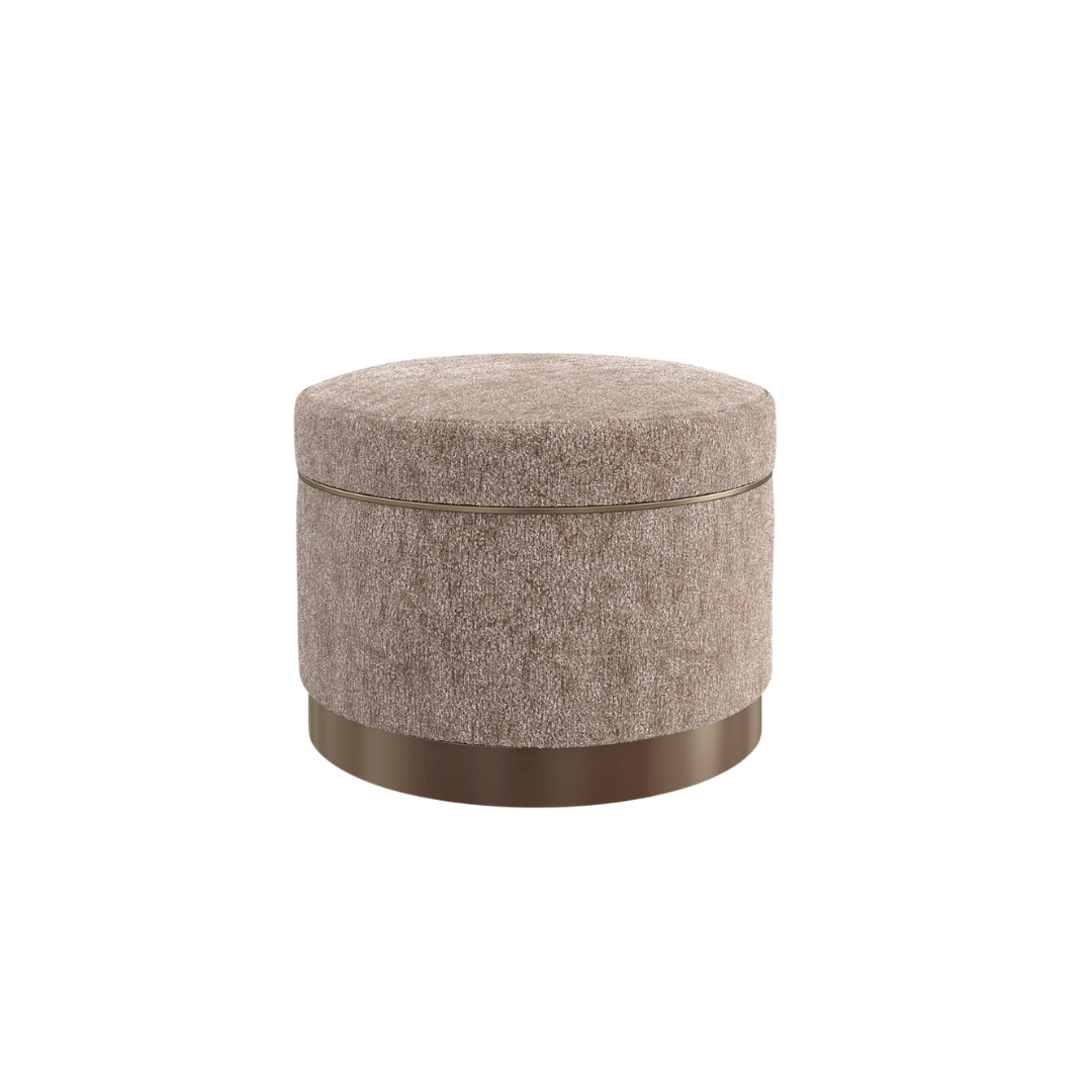 Designer furniture pieces by Chateau D'Ax, Chi Wing Lo, De Sede, Flou, Gamma Arredamenti, Lago, Liu Jo Living, Malerba, Missoni Home, Poltronova, Rolf Benz, Sur & Plus, Walter Knoll, Zanotta, Fiam, Jab, Giulio Marelli, Kristalia, Paolo C, Compar, Cornelio Cappellini, i4Mariani, Natisa, Potocco, Riva 1920, and more available at Royal Interiors Singapore. Shop showroom pieces at Royal 1956 in Delta House or Tan Boon Liat.