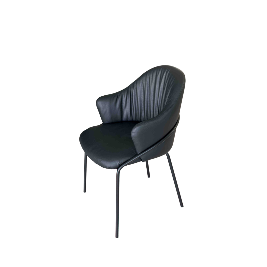 Luxury designer furniture and interior pieces available at Royal Interiors Singapore showroom