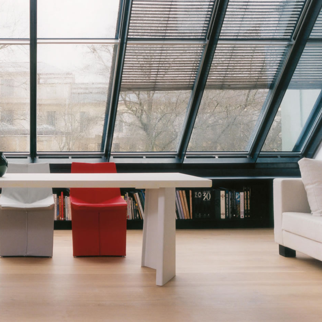 Designer furniture pieces by Chateau D'Ax, Chi Wing Lo, De Sede, Flou, Gamma Arredamenti, Lago, Liu Jo Living, Malerba, Missoni Home, Poltronova, Rolf Benz, Sur & Plus, Walter Knoll, Zanotta, Fiam, Jab, Giulio Marelli, Kristalia, Paolo C, Compar, Cornelio Cappellini, i4Mariani, Natisa, Potocco, Riva 1920, and more available at Royal Interiors Singapore. Shop showroom pieces at Royal 1956 in Delta House or Tan Boon Liat.