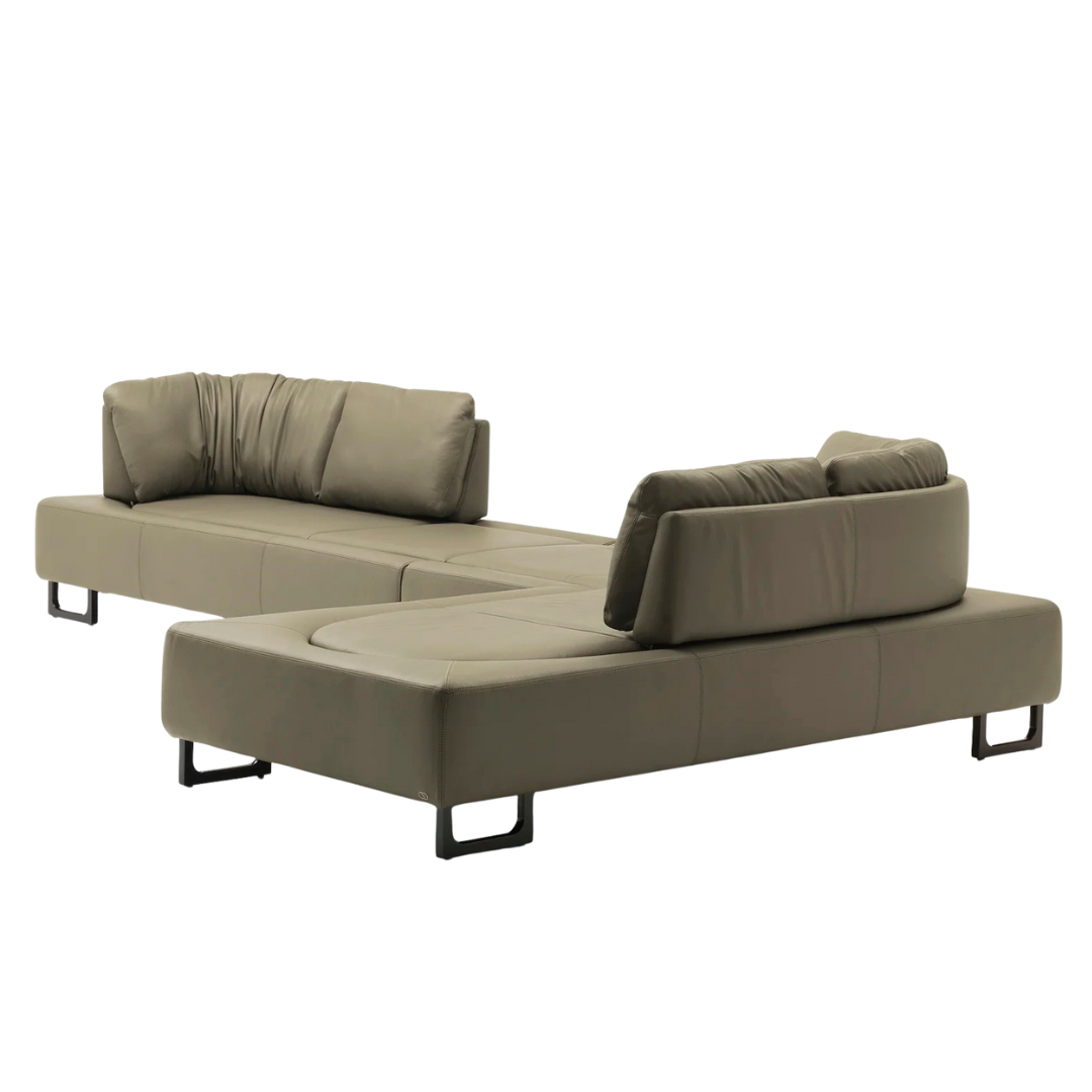 Designer furniture pieces by Chateau D'Ax, Chi Wing Lo, De Sede, Flou, Gamma Arredamenti, Lago, Liu Jo Living, Malerba, Missoni Home, Poltronova, Rolf Benz, Sur & Plus, Walter Knoll, Zanotta, Fiam, Jab, Giulio Marelli, Kristalia, Paolo C, Compar, Cornelio Cappellini, i4Mariani, Natisa, Potocco, Riva 1920, and more available at Royal Interiors Singapore. Shop showroom pieces at Royal 1956 in Delta House or Tan Boon Liat.