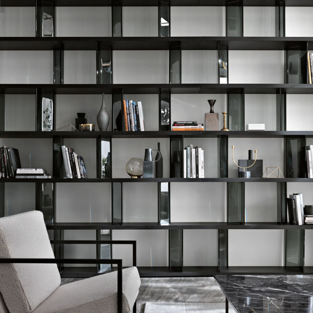 Fiam Italia designer glass furniture piece showcasing sculptural Italian craftsmanship and refined contemporary design.