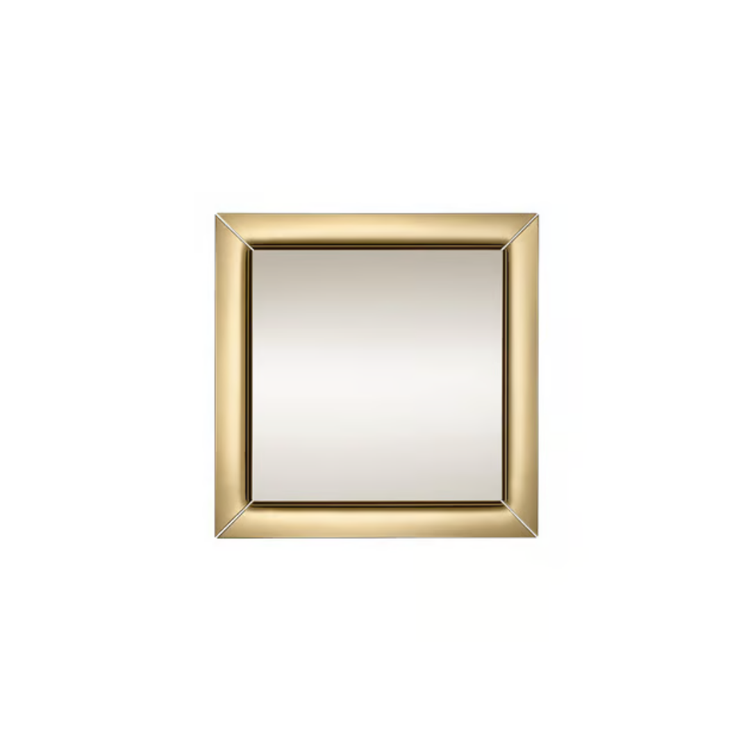 Fiam Italia designer glass furniture piece showcasing sculptural Italian craftsmanship and refined contemporary design.