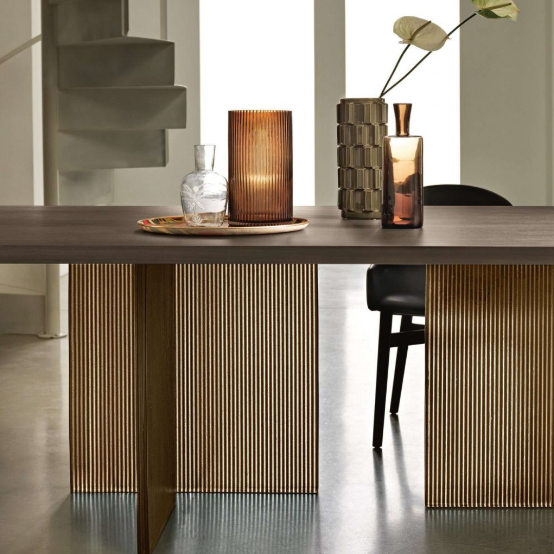 Fiam Italia designer glass furniture piece showcasing sculptural Italian craftsmanship and refined contemporary design.