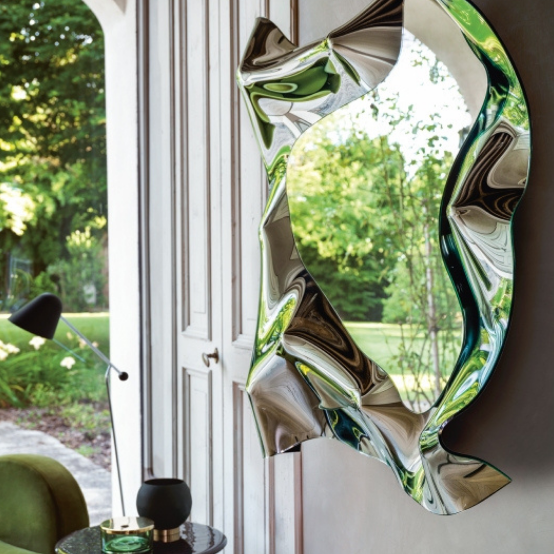 Fiam Italia designer glass furniture piece showcasing sculptural Italian craftsmanship and refined contemporary design.