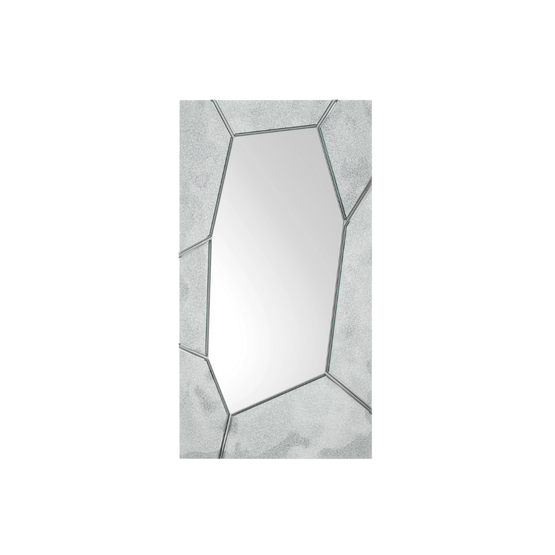 Fiam Italia designer glass furniture piece showcasing sculptural Italian craftsmanship and refined contemporary design.