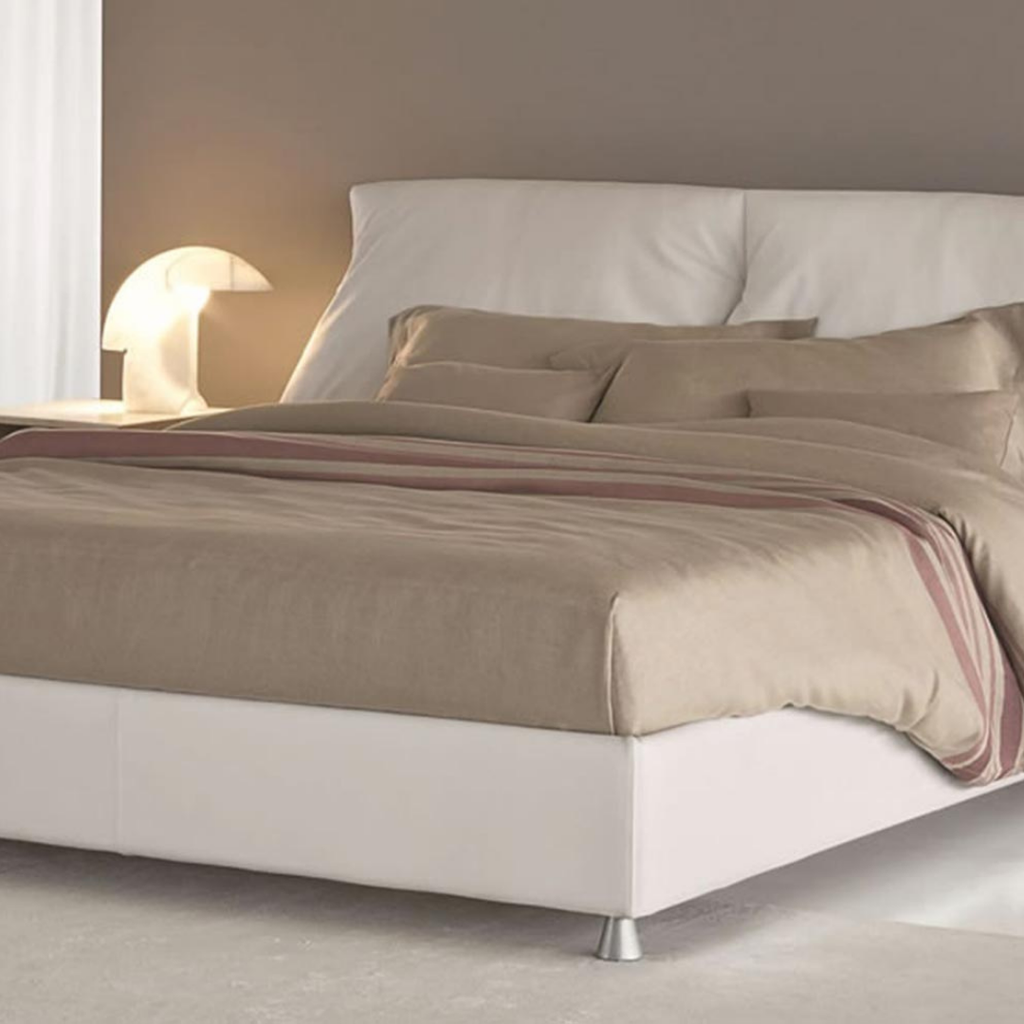 Designer furniture pieces by Chateau D'Ax, Chi Wing Lo, De Sede, Flou, Gamma Arredamenti, Lago, Liu Jo Living, Malerba, Missoni Home, Poltronova, Rolf Benz, Sur & Plus, Walter Knoll, Zanotta, Fiam, Jab, Giulio Marelli, Kristalia, Paolo C, Compar, Cornelio Cappellini, i4Mariani, Natisa, Potocco, Riva 1920, and more available at Royal Interiors Singapore. Shop showroom pieces at Royal 1956 in Delta House or Tan Boon Liat.