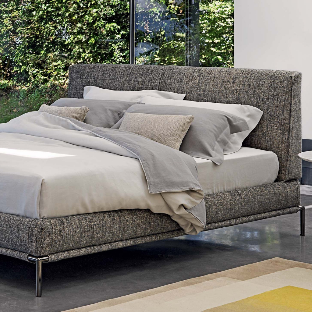 Designer furniture pieces by Chateau D'Ax, Chi Wing Lo, De Sede, Flou, Gamma Arredamenti, Lago, Liu Jo Living, Malerba, Missoni Home, Poltronova, Rolf Benz, Sur & Plus, Walter Knoll, Zanotta, Fiam, Jab, Giulio Marelli, Kristalia, Paolo C, Compar, Cornelio Cappellini, i4Mariani, Natisa, Potocco, Riva 1920, and more available at Royal Interiors Singapore. Shop showroom pieces at Royal 1956 in Delta House or Tan Boon Liat.