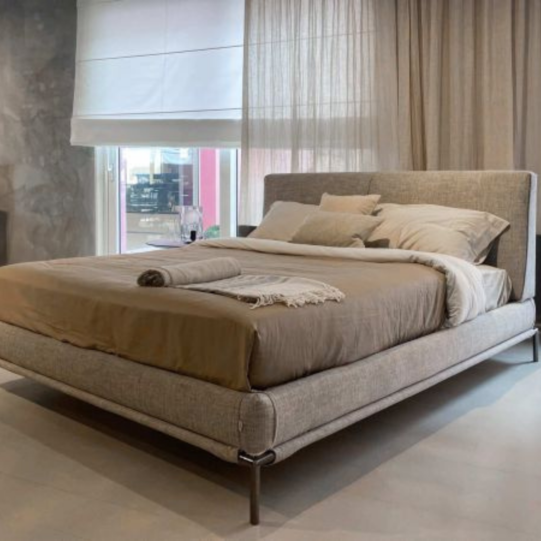 Designer furniture pieces by Chateau D'Ax, Chi Wing Lo, De Sede, Flou, Gamma Arredamenti, Lago, Liu Jo Living, Malerba, Missoni Home, Poltronova, Rolf Benz, Sur & Plus, Walter Knoll, Zanotta, Fiam, Jab, Giulio Marelli, Kristalia, Paolo C, Compar, Cornelio Cappellini, i4Mariani, Natisa, Potocco, Riva 1920, and more available at Royal Interiors Singapore. Shop showroom pieces at Royal 1956 in Delta House or Tan Boon Liat.