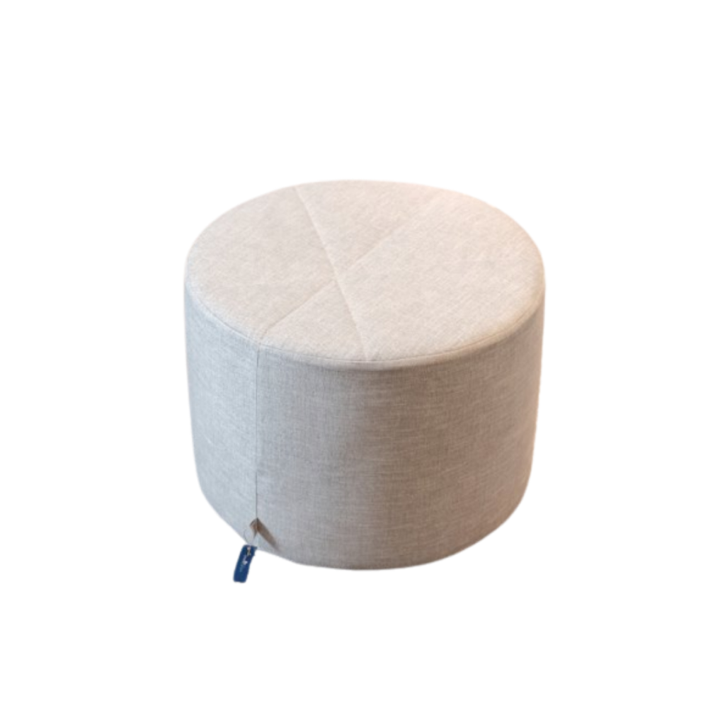 Designer furniture pieces by Chateau D'Ax, Chi Wing Lo, De Sede, Flou, Gamma Arredamenti, Lago, Liu Jo Living, Malerba, Missoni Home, Poltronova, Rolf Benz, Sur & Plus, Walter Knoll, Zanotta, Fiam, Jab, Giulio Marelli, Kristalia, Paolo C, Compar, Cornelio Cappellini, i4Mariani, Natisa, Potocco, Riva 1920, and more available at Royal Interiors Singapore. Shop showroom pieces at Royal 1956 in Delta House or Tan Boon Liat.