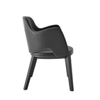 Designer furniture pieces by Chateau D'Ax, Chi Wing Lo, De Sede, Flou, Gamma Arredamenti, Lago, Liu Jo Living, Malerba, Missoni Home, Poltronova, Rolf Benz, Sur & Plus, Walter Knoll, Zanotta, Fiam, Jab, Giulio Marelli, Kristalia, Paolo C, Compar, Cornelio Cappellini, i4Mariani, Natisa, Potocco, Riva 1920, and more available at Royal Interiors Singapore. Shop showroom pieces at Royal 1956 in Delta House or Tan Boon Liat.