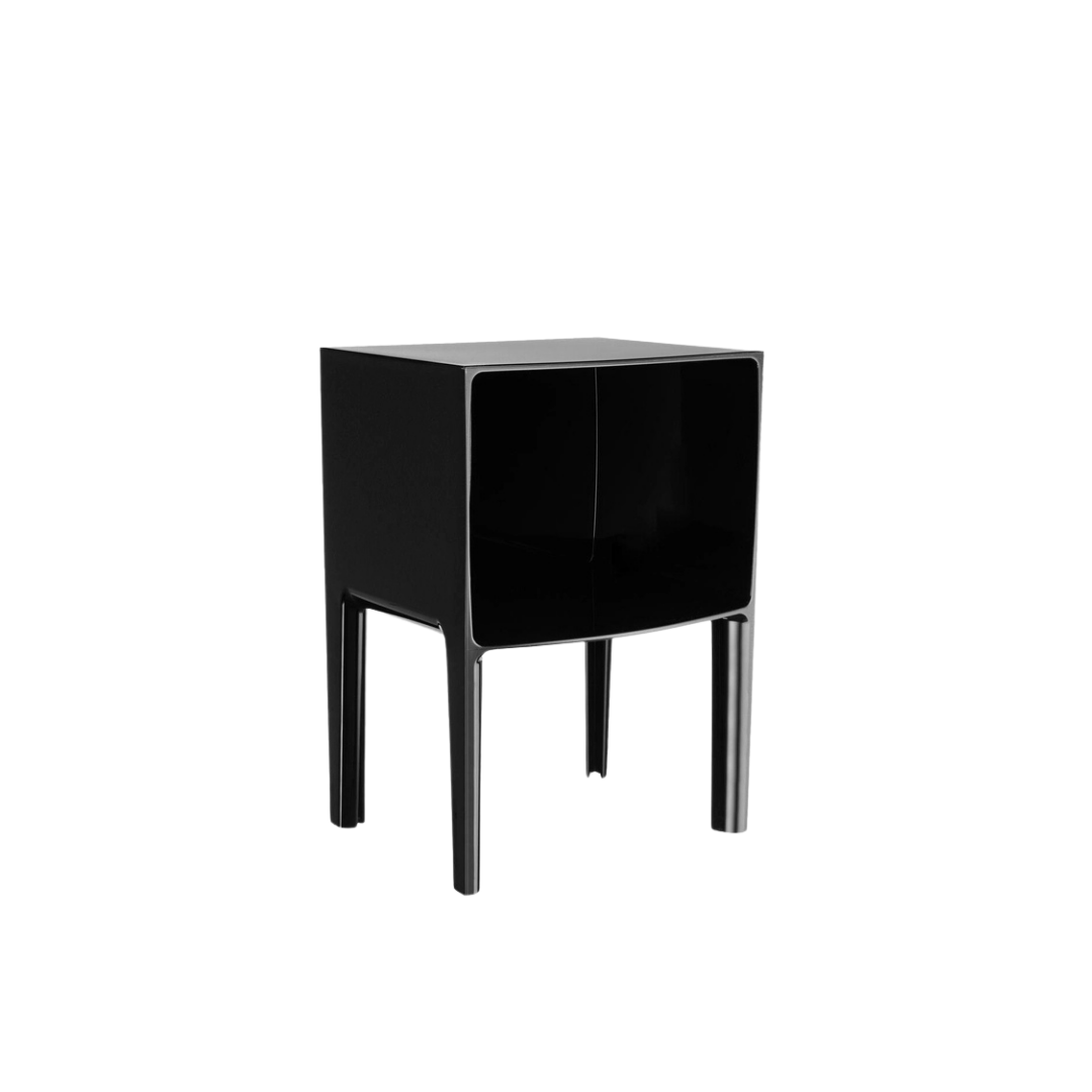 Designer Italian, German - European furniture | Kartell, Cattelan Italia, Camus, Chi Wing Lo, Eero Arnio, Liu Jo Living and more - chairs, tables, sofas, lighting, and accessories available at Royal Interiors Singapore.