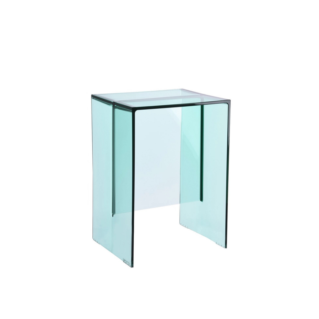 Designer Italian, German - European furniture | Kartell, Cattelan Italia, Camus, Chi Wing Lo, Eero Arnio, Liu Jo Living and more - chairs, tables, sofas, lighting, and accessories available at Royal Interiors Singapore.