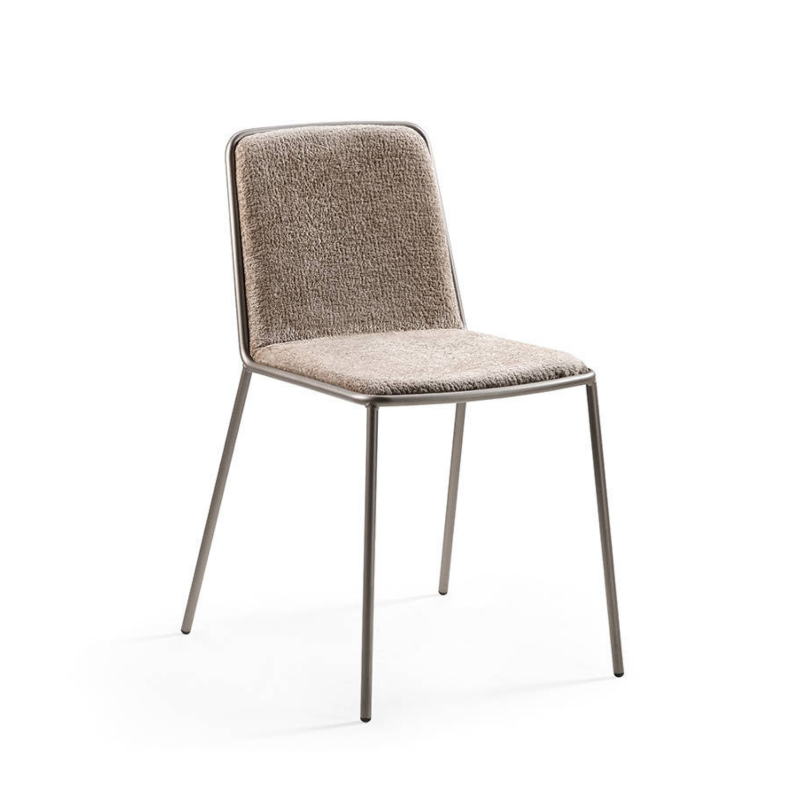 Designer furniture pieces by Chateau D'Ax, Chi Wing Lo, De Sede, Flou, Gamma Arredamenti, Lago, Liu Jo Living, Malerba, Missoni Home, Poltronova, Rolf Benz, Sur & Plus, Walter Knoll, Zanotta, Fiam, Jab, Giulio Marelli, Kristalia, Paolo C, Compar, Cornelio Cappellini, i4Mariani, Natisa, Potocco, Riva 1920, and more available at Royal Interiors Singapore. Shop showroom pieces at Royal 1956 in Delta House or Tan Boon Liat.