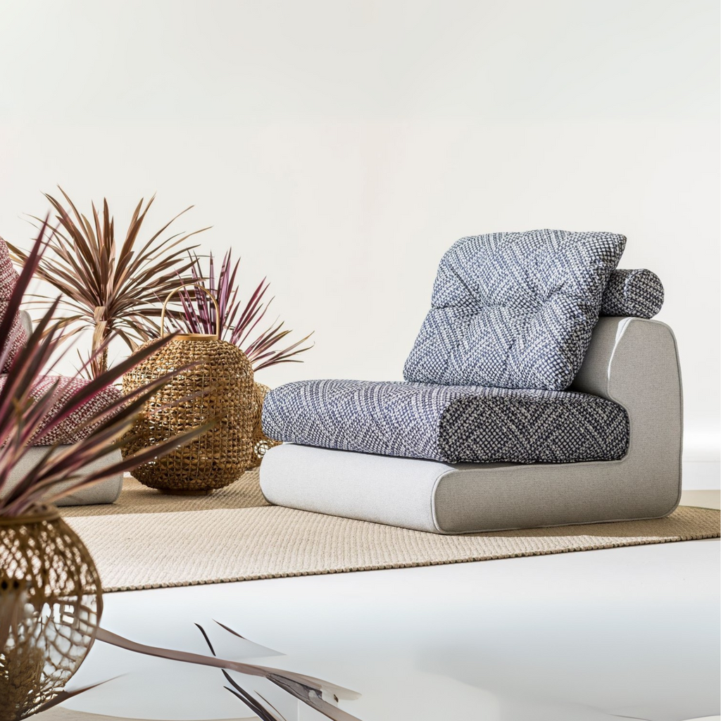 Designer furniture pieces by Chateau D'Ax, Chi Wing Lo, De Sede, Flou, Gamma Arredamenti, Lago, Liu Jo Living, Malerba, Missoni Home, Poltronova, Rolf Benz, Sur & Plus, Walter Knoll, Zanotta, Fiam, Jab, Giulio Marelli, Kristalia, Paolo C, Compar, Cornelio Cappellini, i4Mariani, Natisa, Potocco, Riva 1920, and more available at Royal Interiors Singapore. Shop showroom pieces at Royal 1956 in Delta House or Tan Boon Liat.