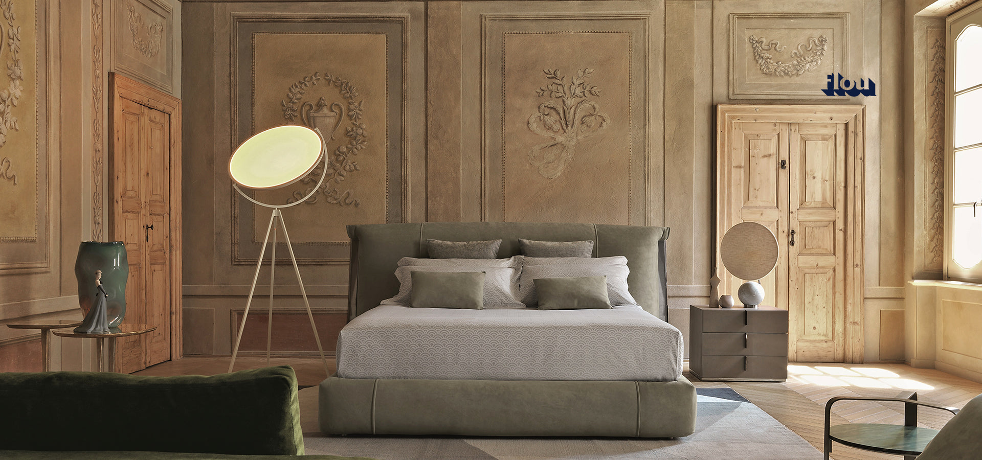 Royal Interiors