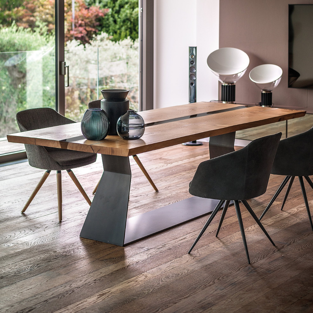 Designer furniture pieces by Chateau D'Ax, Chi Wing Lo, De Sede, Flou, Gamma Arredamenti, Lago, Liu Jo Living, Malerba, Missoni Home, Poltronova, Rolf Benz, Sur & Plus, Walter Knoll, Zanotta, Fiam, Jab, Giulio Marelli, Kristalia, Paolo C, Compar, Cornelio Cappellini, i4Mariani, Natisa, Potocco, Riva 1920, and more available at Royal Interiors Singapore. Shop showroom pieces at Royal 1956 in Delta House or Tan Boon Liat.