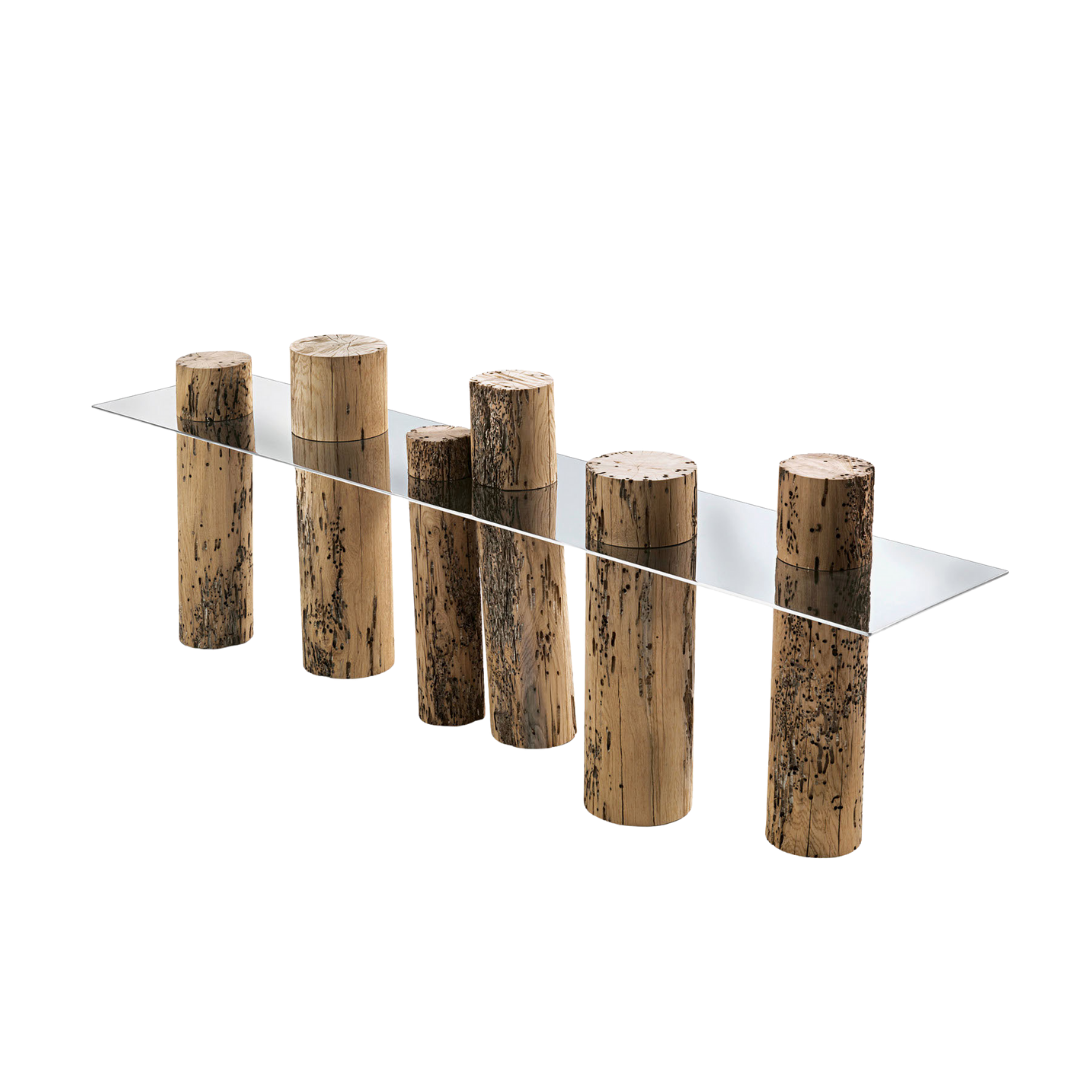 Designer furniture pieces by Chateau D'Ax, Chi Wing Lo, De Sede, Flou, Gamma Arredamenti, Lago, Liu Jo Living, Malerba, Missoni Home, Poltronova, Rolf Benz, Sur & Plus, Walter Knoll, Zanotta, Fiam, Jab, Giulio Marelli, Kristalia, Paolo C, Compar, Cornelio Cappellini, i4Mariani, Natisa, Potocco, Riva 1920, and more available at Royal Interiors Singapore. Shop showroom pieces at Royal 1956 in Delta House or Tan Boon Liat.