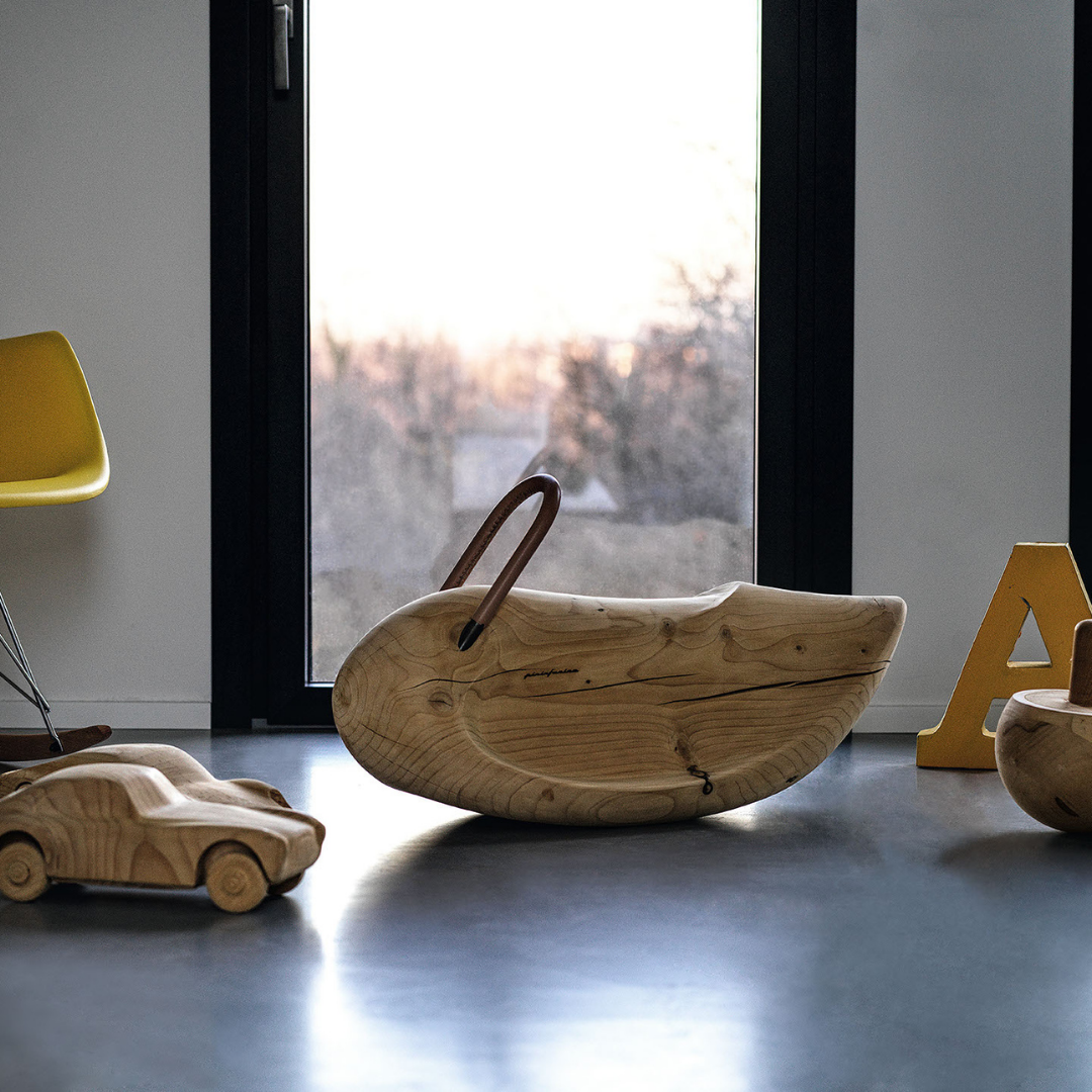 Designer furniture pieces by Chateau D'Ax, Chi Wing Lo, De Sede, Flou, Gamma Arredamenti, Lago, Liu Jo Living, Malerba, Missoni Home, Poltronova, Rolf Benz, Sur & Plus, Walter Knoll, Zanotta, Fiam, Jab, Giulio Marelli, Kristalia, Paolo C, Compar, Cornelio Cappellini, i4Mariani, Natisa, Potocco, Riva 1920, and more available at Royal Interiors Singapore. Shop showroom pieces at Royal 1956 in Delta House or Tan Boon Liat.