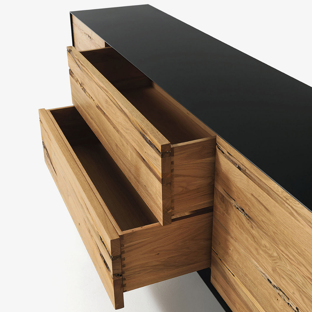 Designer furniture pieces by Chateau D'Ax, Chi Wing Lo, De Sede, Flou, Gamma Arredamenti, Lago, Liu Jo Living, Malerba, Missoni Home, Poltronova, Rolf Benz, Sur & Plus, Walter Knoll, Zanotta, Fiam, Jab, Giulio Marelli, Kristalia, Paolo C, Compar, Cornelio Cappellini, i4Mariani, Natisa, Potocco, Riva 1920, and more available at Royal Interiors Singapore. Shop showroom pieces at Royal 1956 in Delta House or Tan Boon Liat.