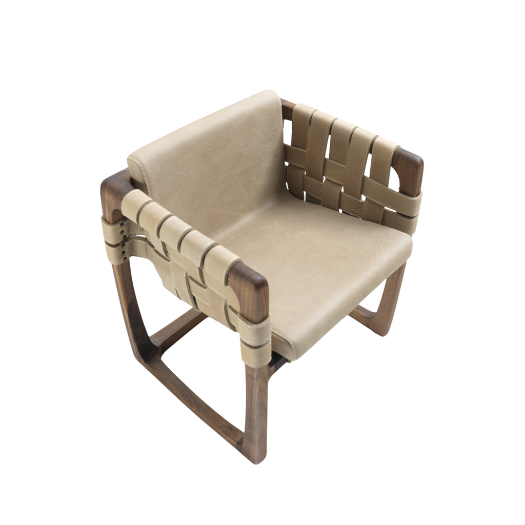 Designer furniture pieces by Chateau D'Ax, Chi Wing Lo, De Sede, Flou, Gamma Arredamenti, Lago, Liu Jo Living, Malerba, Missoni Home, Poltronova, Rolf Benz, Sur & Plus, Walter Knoll, Zanotta, Fiam, Jab, Giulio Marelli, Kristalia, Paolo C, Compar, Cornelio Cappellini, i4Mariani, Natisa, Potocco, Riva 1920, and more available at Royal Interiors Singapore. Shop showroom pieces at Royal 1956 in Delta House or Tan Boon Liat.