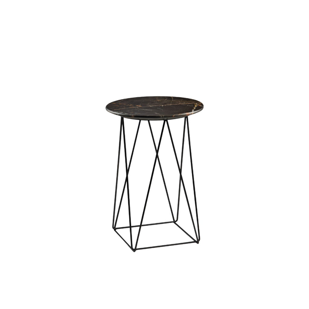 Walter Knoll furniture - everything is done with consciousness and based on a long tradition. Get to know the furniture brand of modernity in all its facets – in the past, today and on site at Royal Interiors Singapore