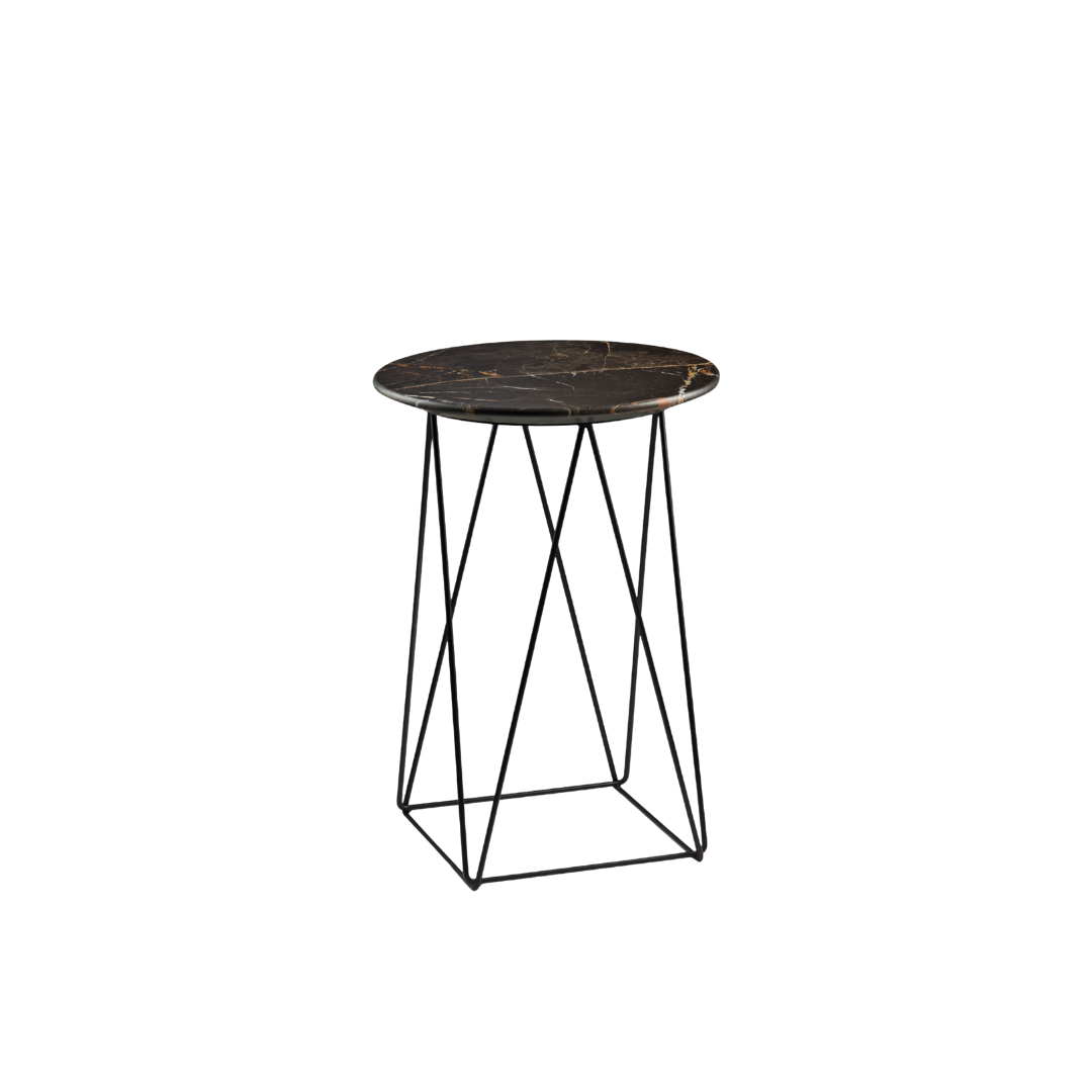 Walter Knoll furniture - everything is done with consciousness and based on a long tradition. Get to know the furniture brand of modernity in all its facets – in the past, today and on site at Royal Interiors Singapore