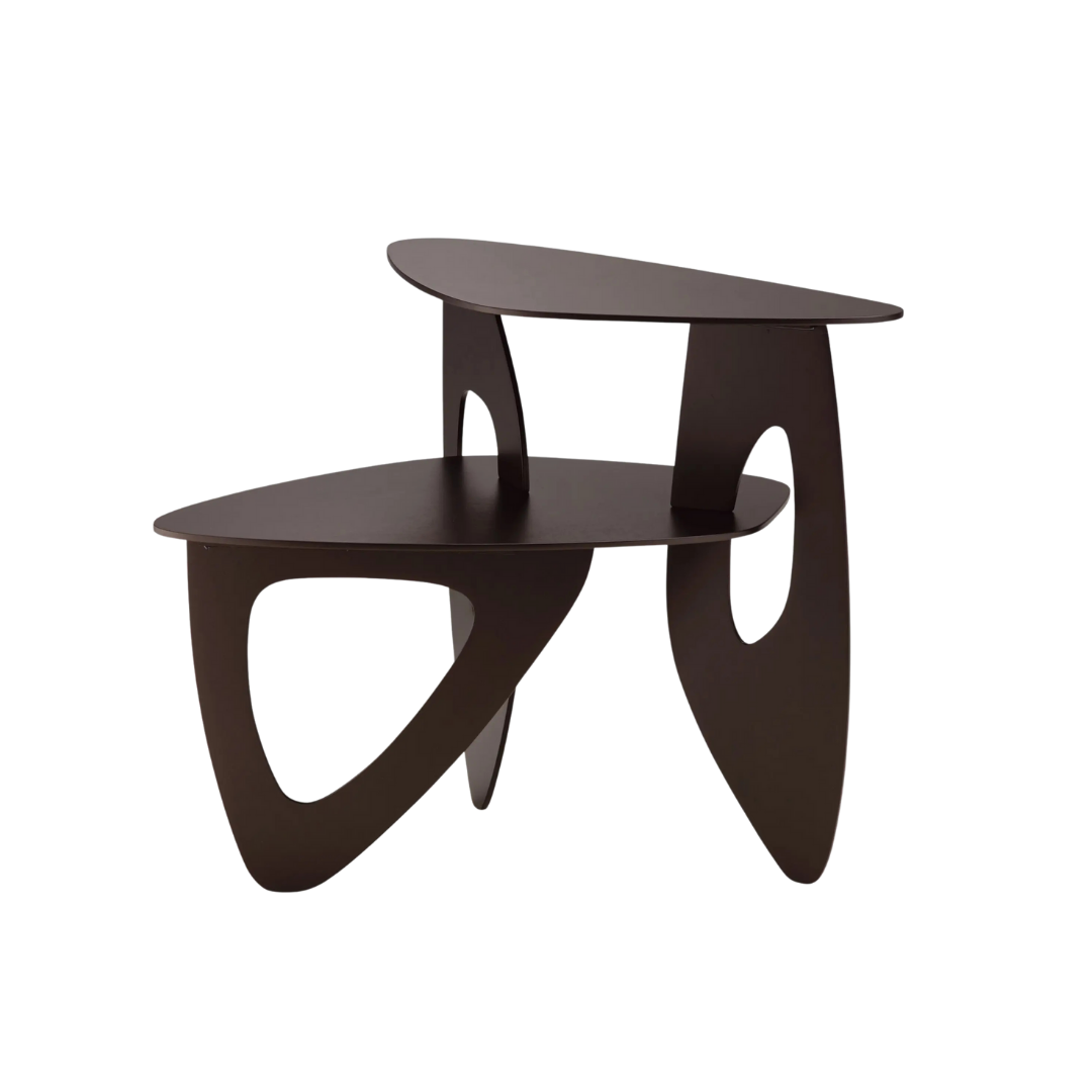 Walter Knoll furniture - everything is done with consciousness and based on a long tradition. Get to know the furniture brand of modernity in all its facets – in the past, today and on site at Royal Interiors Singapore