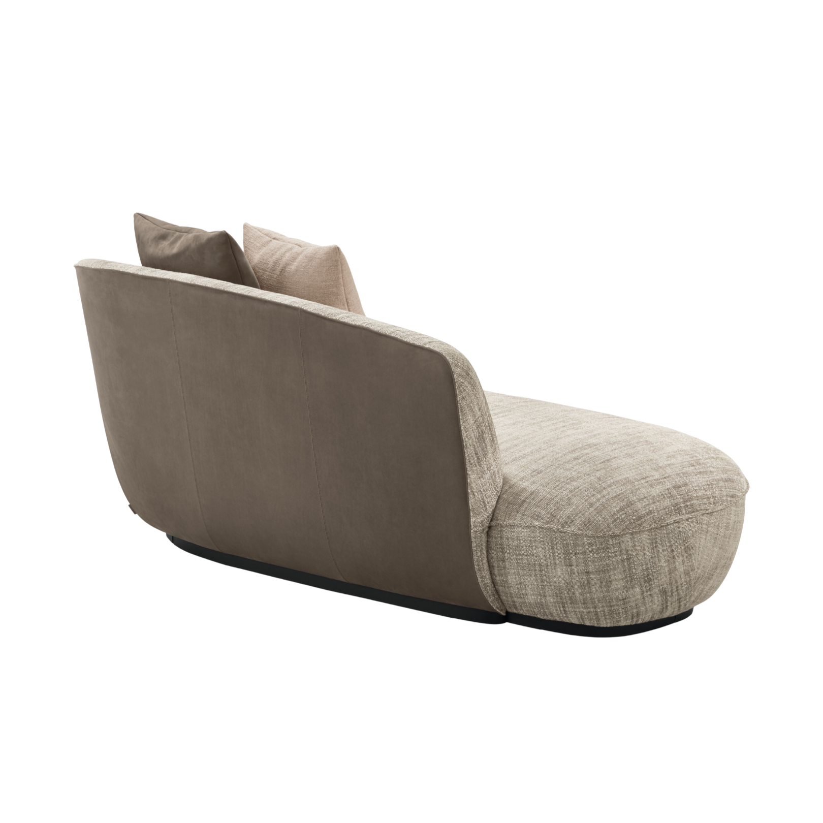 Designer furniture pieces by Chateau D'Ax, Chi Wing Lo, De Sede, Flou, Gamma Arredamenti, Lago, Liu Jo Living, Malerba, Missoni Home, Poltronova, Rolf Benz, Sur & Plus, Walter Knoll, Zanotta, Fiam, Jab, Giulio Marelli, Kristalia, Paolo C, Compar, Cornelio Cappellini, i4Mariani, Natisa, Potocco, Riva 1920, and more available at Royal Interiors Singapore. Shop showroom pieces at Royal 1956 in Delta House or Tan Boon Liat.