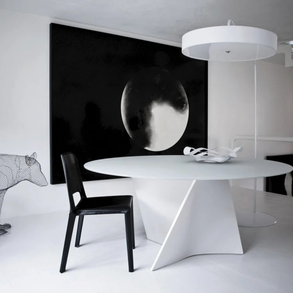 Designer furniture pieces by Chateau D'Ax, Chi Wing Lo, De Sede, Flou, Gamma Arredamenti, Lago, Liu Jo Living, Malerba, Missoni Home, Poltronova, Rolf Benz, Sur & Plus, Walter Knoll, Zanotta, Fiam, Jab, Giulio Marelli, Kristalia, Paolo C, Compar, Cornelio Cappellini, i4Mariani, Natisa, Potocco, Riva 1920, and more available at Royal Interiors Singapore. Shop showroom pieces at Royal 1956 in Delta House or Tan Boon Liat.