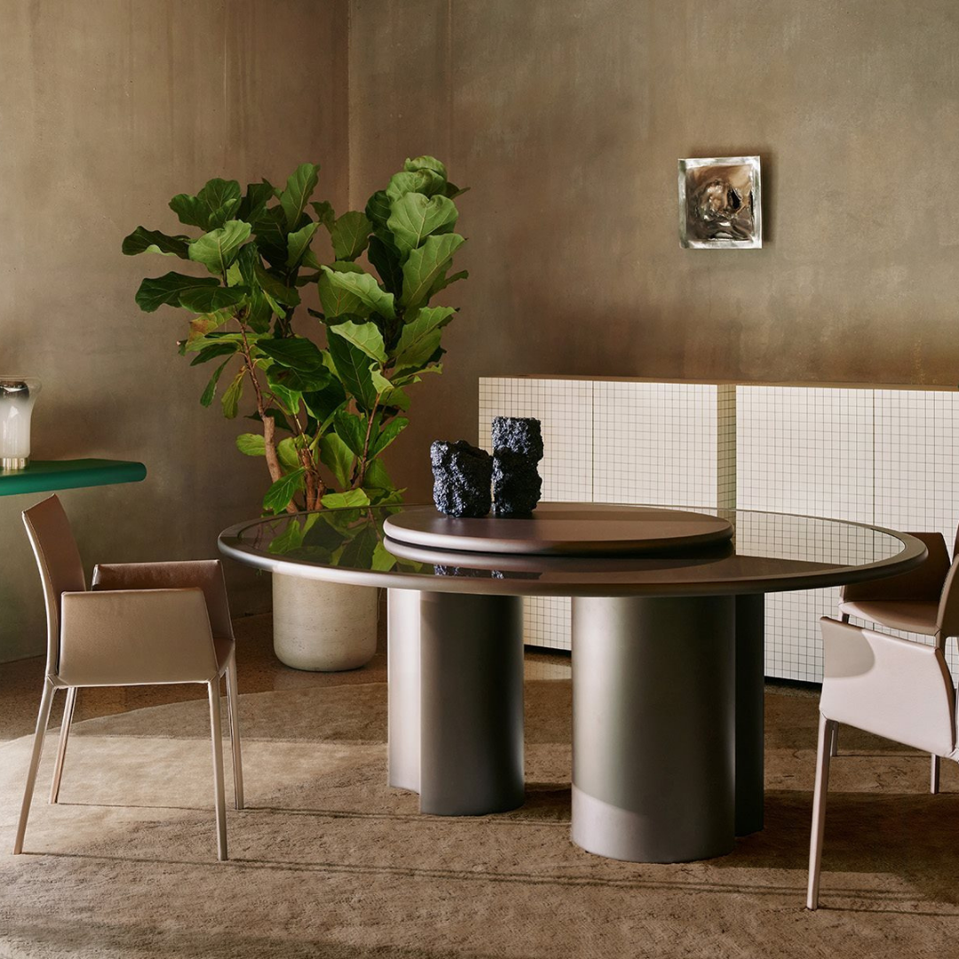 Designer furniture pieces by Chateau D'Ax, Chi Wing Lo, De Sede, Flou, Gamma Arredamenti, Lago, Liu Jo Living, Malerba, Missoni Home, Poltronova, Rolf Benz, Sur & Plus, Walter Knoll, Zanotta, Fiam, Jab, Giulio Marelli, Kristalia, Paolo C, Compar, Cornelio Cappellini, i4Mariani, Natisa, Potocco, Riva 1920, and more available at Royal Interiors Singapore. Shop showroom pieces at Royal 1956 in Delta House or Tan Boon Liat.