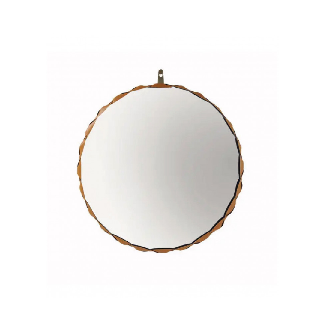 Designer furniture pieces by Chateau D'Ax, Chi Wing Lo, De Sede, Flou, Gamma Arredamenti, Lago, Liu Jo Living, Malerba, Missoni Home, Poltronova, Rolf Benz, Sur & Plus, Walter Knoll, Zanotta, Fiam, Jab, Giulio Marelli, Kristalia, Paolo C, Compar, Cornelio Cappellini, i4Mariani, Natisa, Potocco, Riva 1920, and more available at Royal Interiors Singapore. Shop showroom pieces at Royal 1956 in Delta House or Tan Boon Liat.