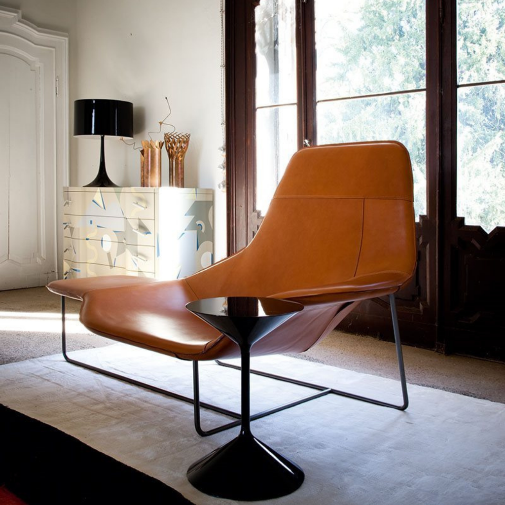 Designer furniture pieces by Chateau D'Ax, Chi Wing Lo, De Sede, Flou, Gamma Arredamenti, Lago, Liu Jo Living, Malerba, Missoni Home, Poltronova, Rolf Benz, Sur & Plus, Walter Knoll, Zanotta, Fiam, Jab, Giulio Marelli, Kristalia, Paolo C, Compar, Cornelio Cappellini, i4Mariani, Natisa, Potocco, Riva 1920, and more available at Royal Interiors Singapore. Shop showroom pieces at Royal 1956 in Delta House or Tan Boon Liat.