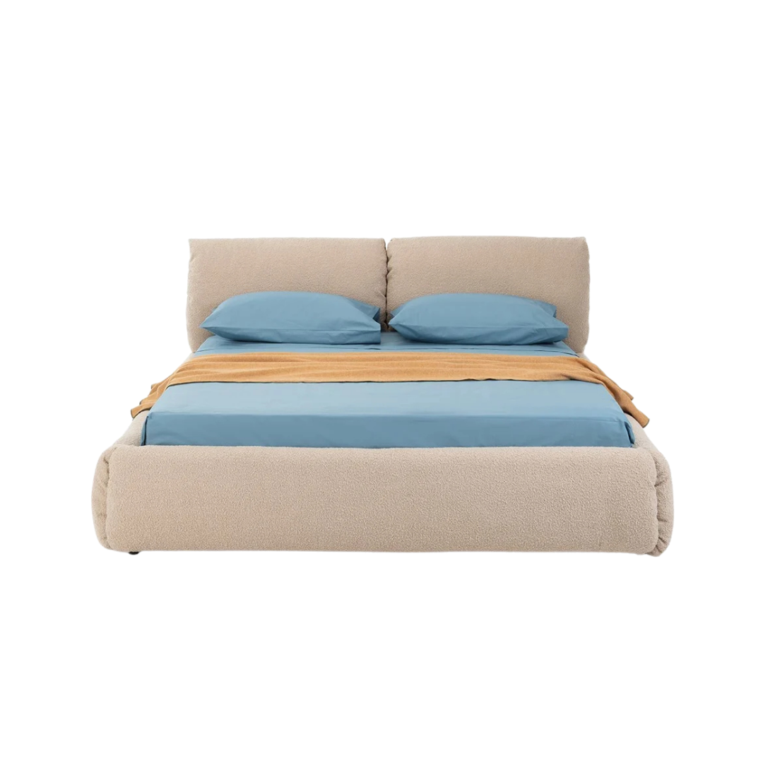 Designer furniture pieces by Chateau D'Ax, Chi Wing Lo, De Sede, Flou, Gamma Arredamenti, Lago, Liu Jo Living, Malerba, Missoni Home, Poltronova, Rolf Benz, Sur & Plus, Walter Knoll, Zanotta, Fiam, Jab, Giulio Marelli, Kristalia, Paolo C, Compar, Cornelio Cappellini, i4Mariani, Natisa, Potocco, Riva 1920, and more available at Royal Interiors Singapore. Shop showroom pieces at Royal 1956 in Delta House or Tan Boon Liat.