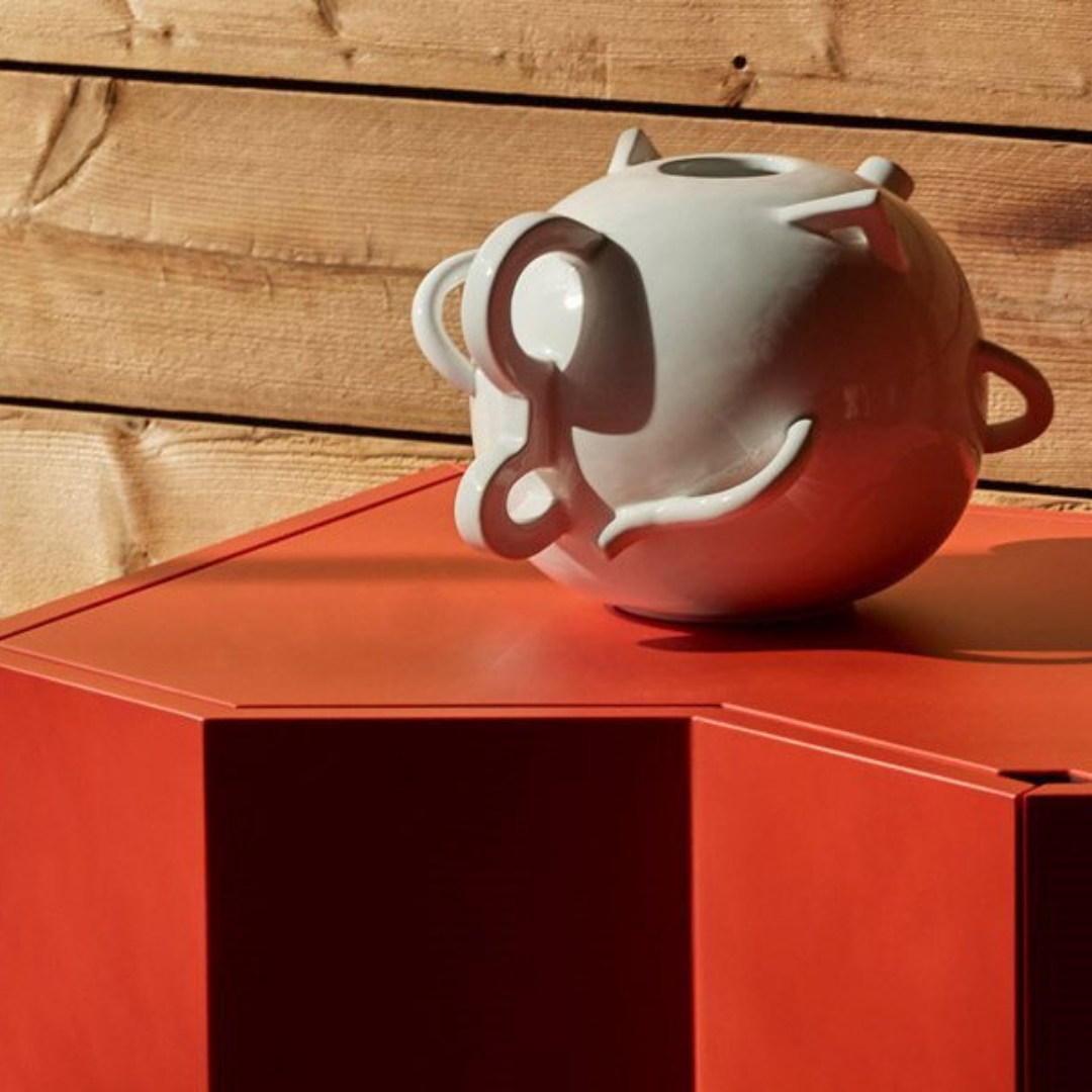 Designer furniture pieces by Chateau D'Ax, Chi Wing Lo, De Sede, Flou, Gamma Arredamenti, Lago, Liu Jo Living, Malerba, Missoni Home, Poltronova, Rolf Benz, Sur & Plus, Walter Knoll, Zanotta, Fiam, Jab, Giulio Marelli, Kristalia, Paolo C, Compar, Cornelio Cappellini, i4Mariani, Natisa, Potocco, Riva 1920, and more available at Royal Interiors Singapore. Shop showroom pieces at Royal 1956 in Delta House or Tan Boon Liat.