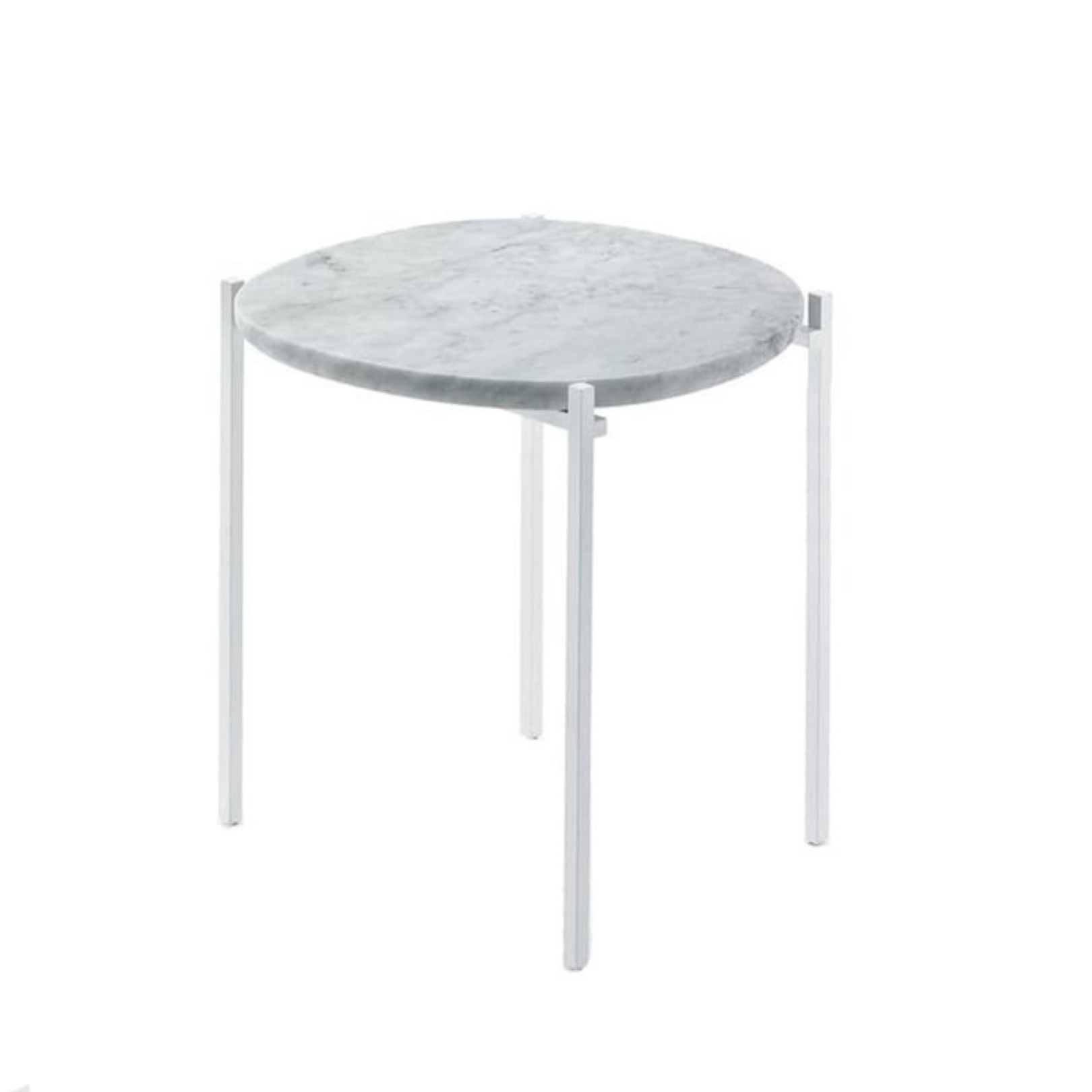 Designer furniture pieces by Chateau D'Ax, Chi Wing Lo, De Sede, Flou, Gamma Arredamenti, Lago, Liu Jo Living, Malerba, Missoni Home, Poltronova, Rolf Benz, Sur & Plus, Walter Knoll, Zanotta, Fiam, Jab, Giulio Marelli, Kristalia, Paolo C, Compar, Cornelio Cappellini, i4Mariani, Natisa, Potocco, Riva 1920, and more available at Royal Interiors Singapore. Shop showroom pieces at Royal 1956 in Delta House or Tan Boon Liat.