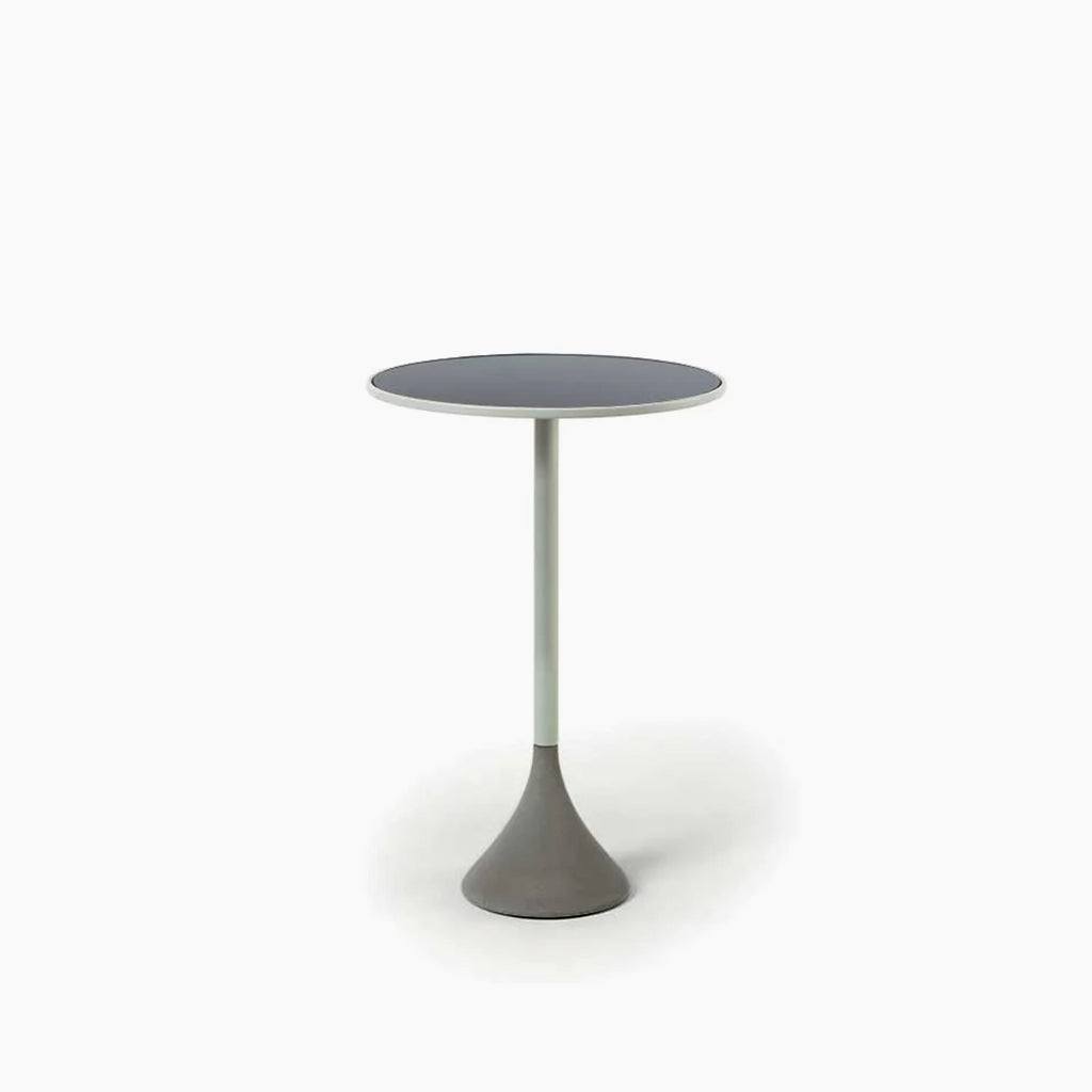 Concreto Dining Table