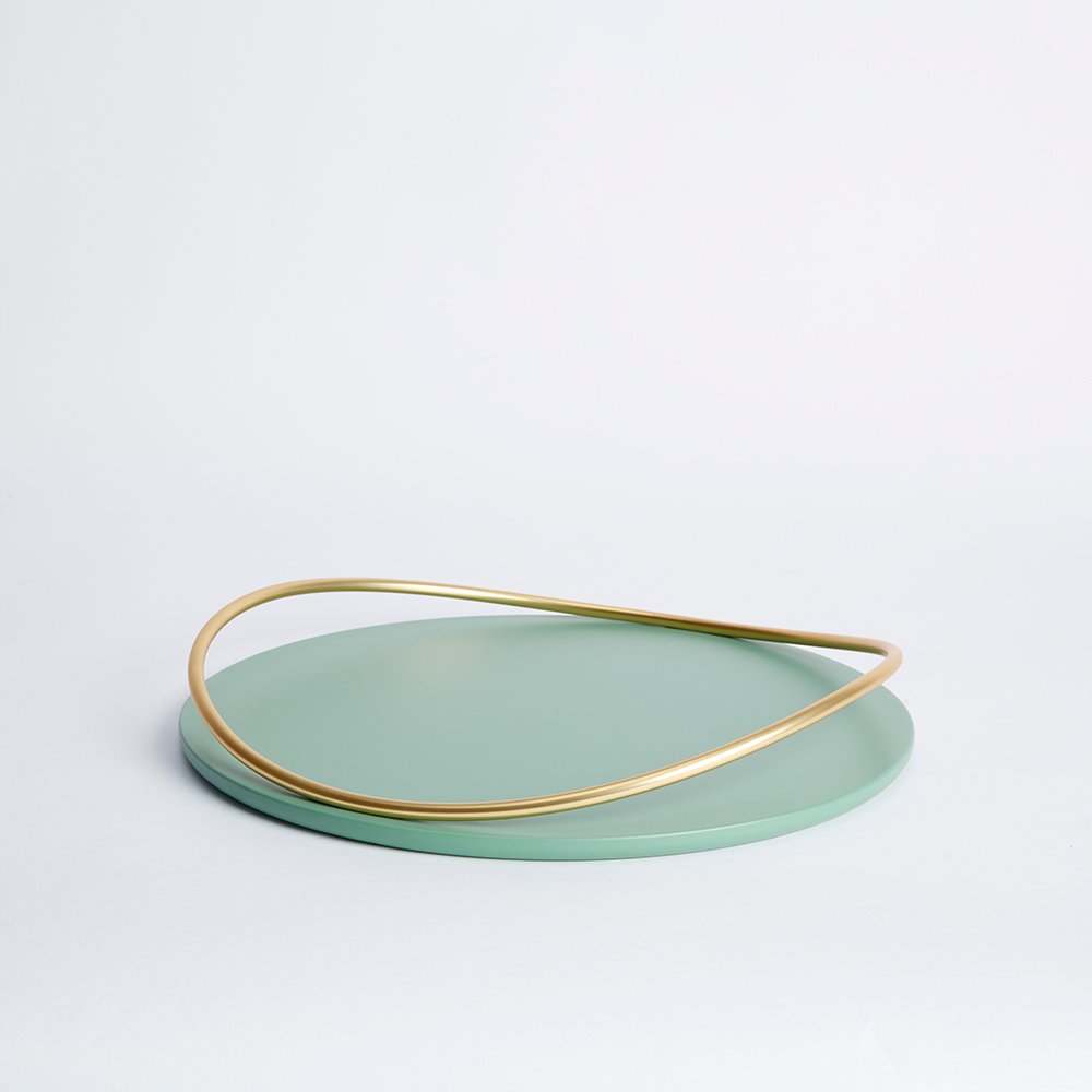 Touche’ A Round Tray with Round Handle