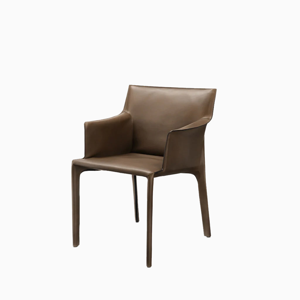 Saddle chair with armrests
